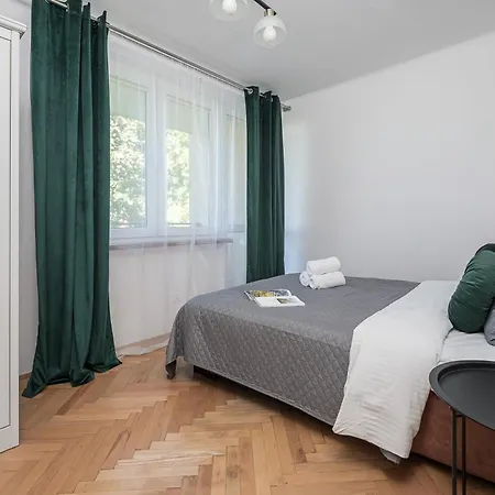 Apartamento Lumina I 3-room With Balcony I Near Park Moczydlo I Metro Varsóvia