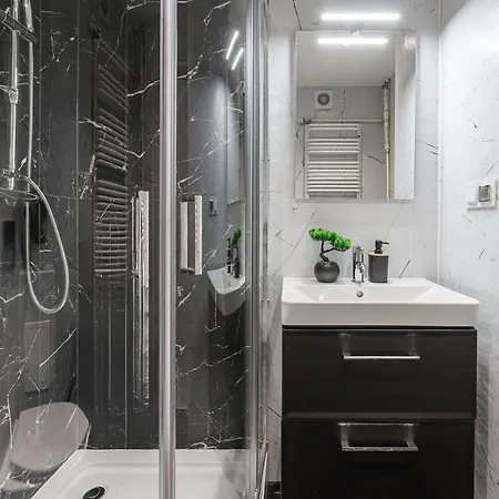 Apartamento Lumina I 3-room With Balcony I Near Park Moczydlo I Metro *
