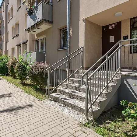 Lumina I 3-room With Balcony I Near Park Moczydlo I Metro Varsóvia