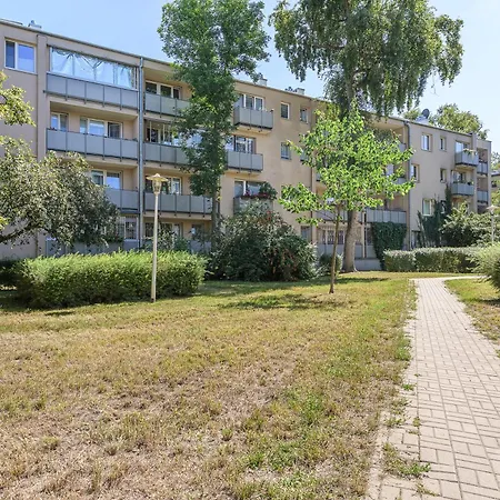Lumina I 3-room With Balcony I Near Park Moczydlo I Metro Apartamento